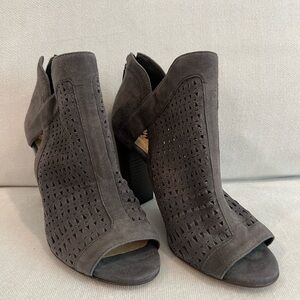 Vince Camino Suede Peep Toe Ankle Booties Gray Cutout Heels NWOT